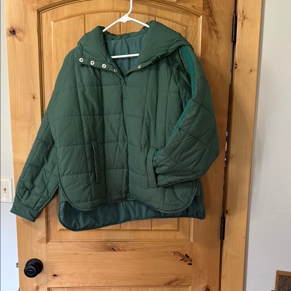 Green Quilted Pullover